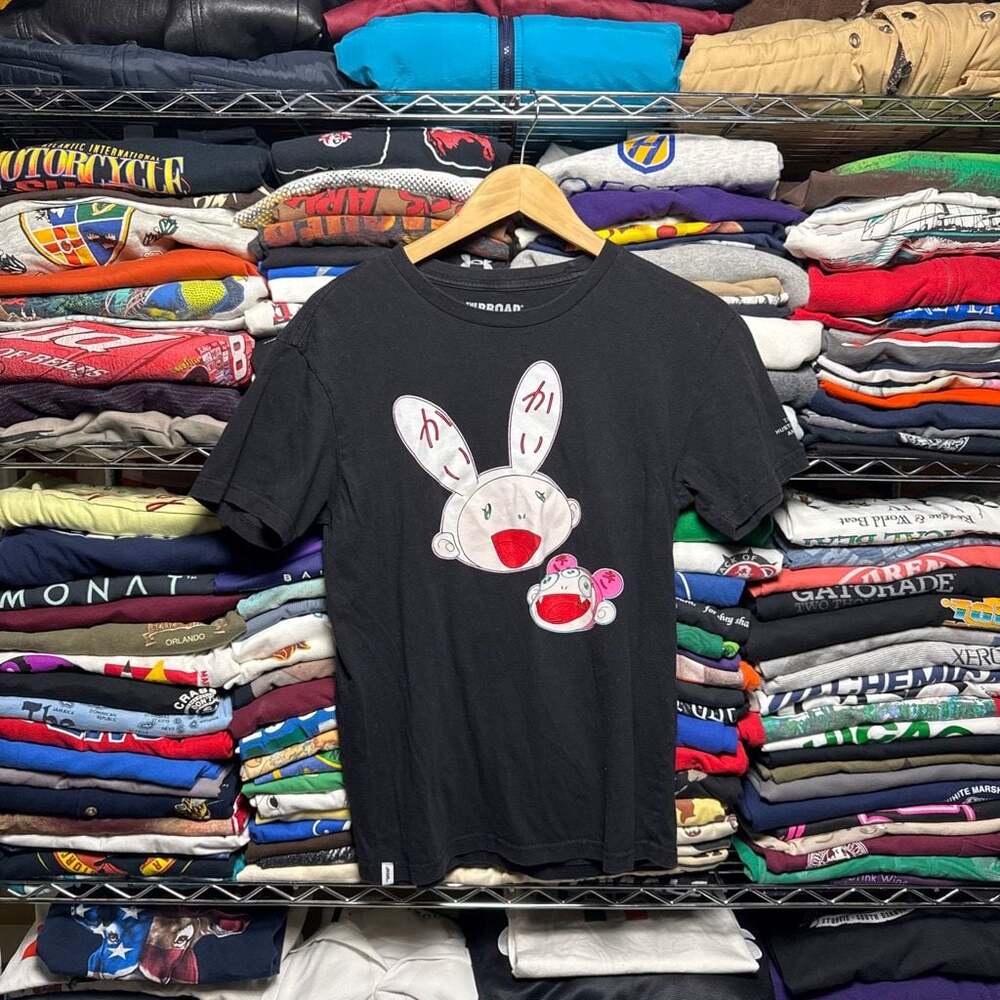 The Broad Takashi Murakami Kaikai Kiki Graphic T-Shirt Size S